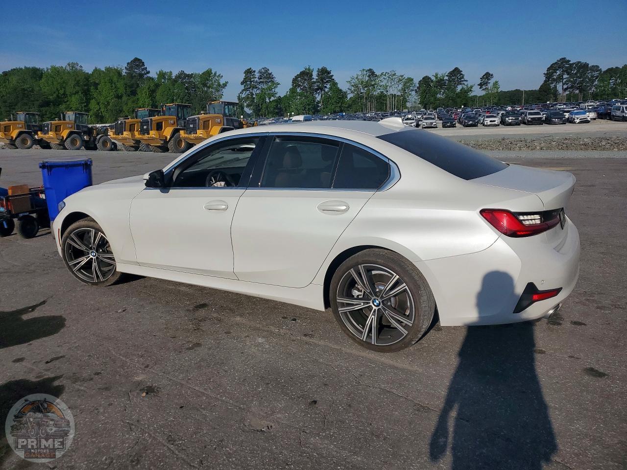 2021 BMW 3 SERIES — фото 2