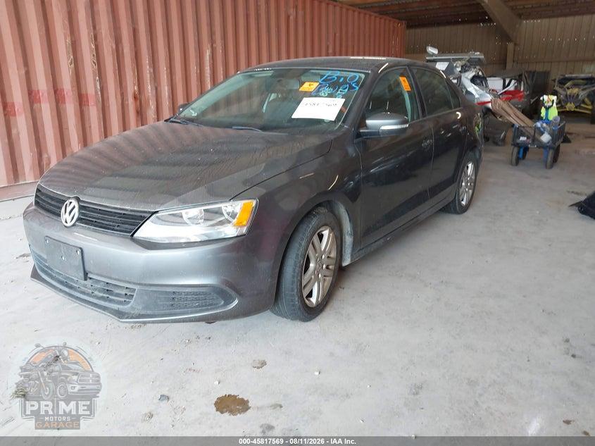 2014 VOLKSWAGEN JETTA 1.8T SE — фото 2