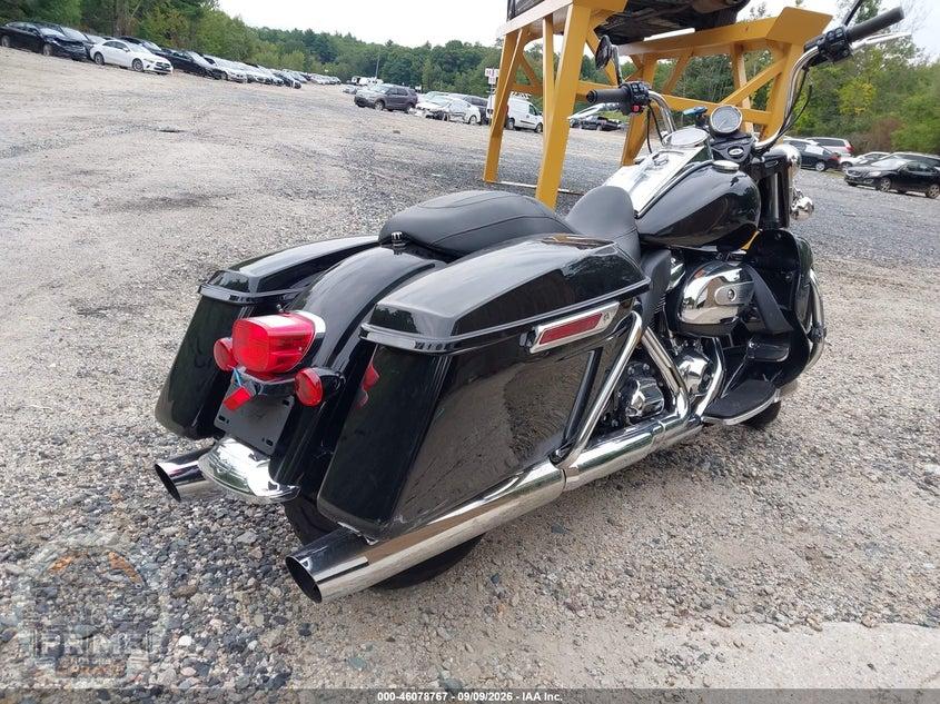 2017 HARLEY-DAVIDSON FLHP (POLICE ROAD KING) POLICE ROAD KING — фото 4