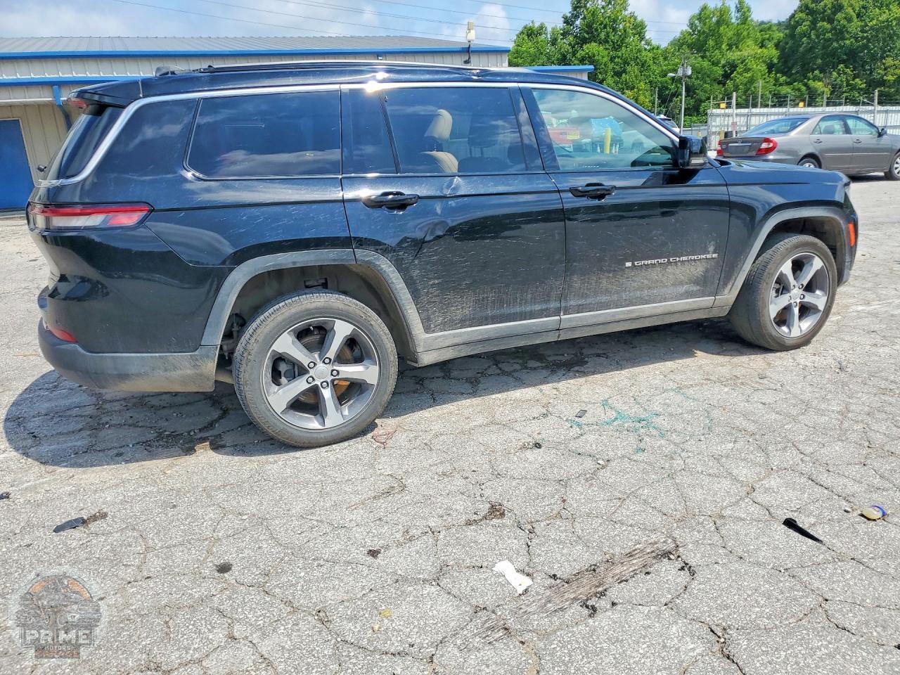 2025 JEEP GRAND CHEROKEE — фото 3