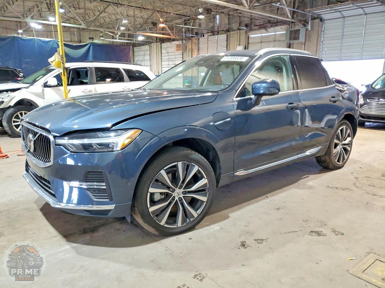 2022 VOLVO XC60 — фото 1