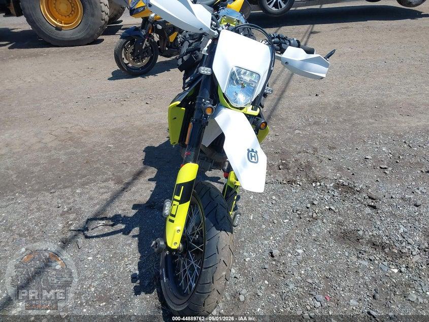 2023 HUSQVARNA SUPERMOTO 701 — фото 5