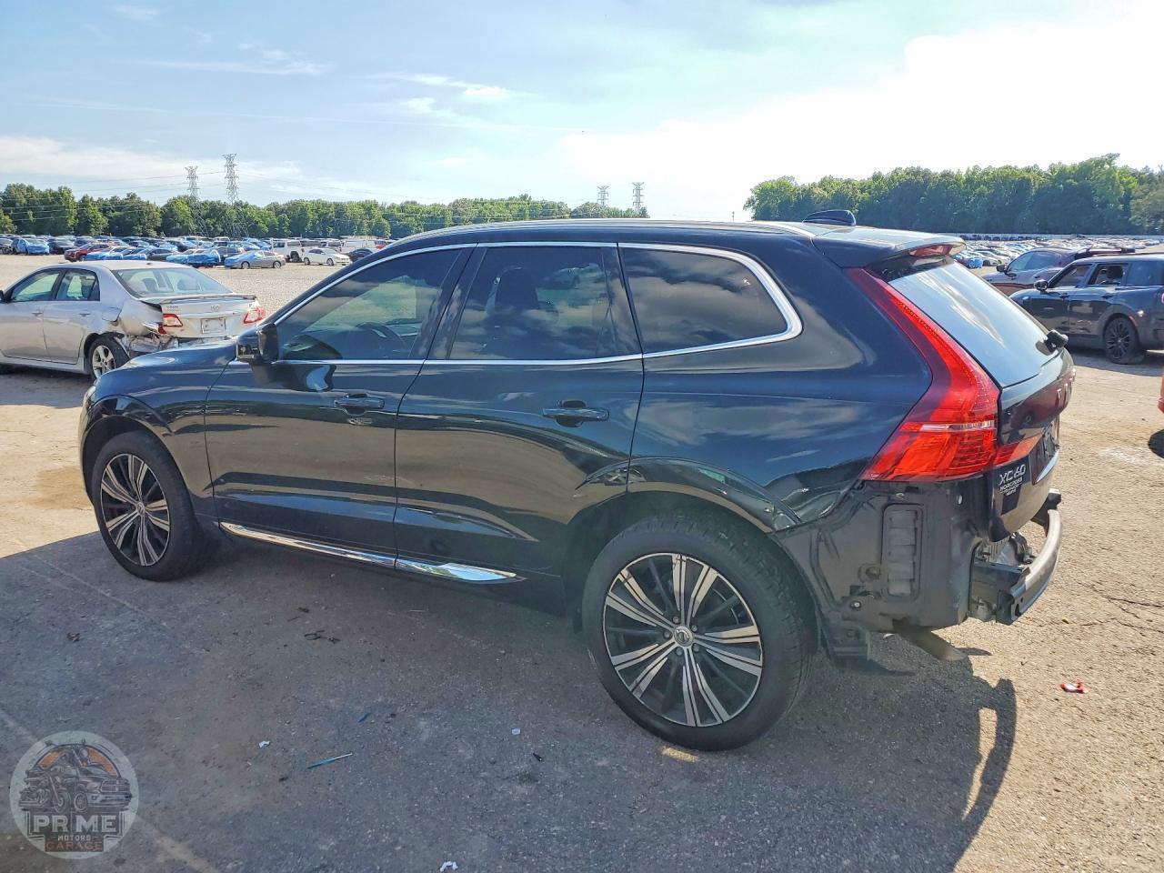 2022 VOLVO XC60 — фото 2