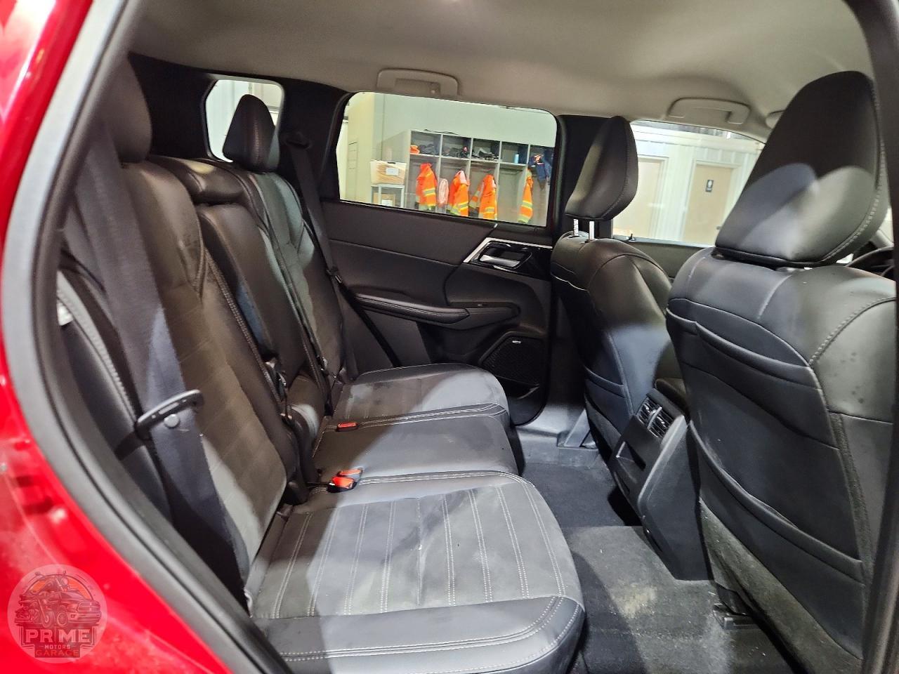 2025 MITSUBISHI OUTLANDER — фото 11