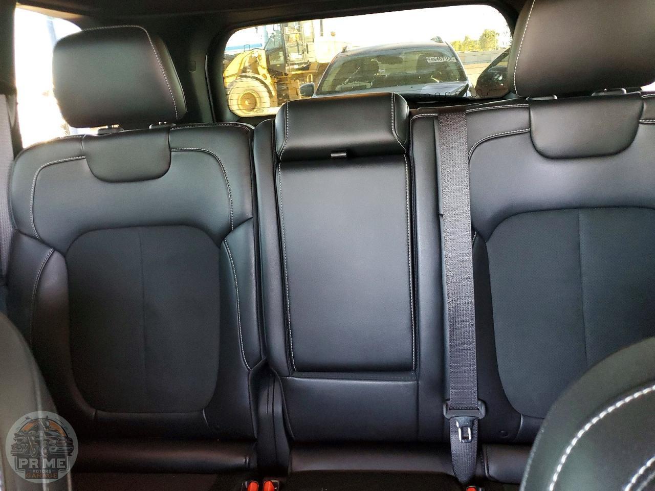 2023 JEEP GRAND CHEROKEE — фото 10
