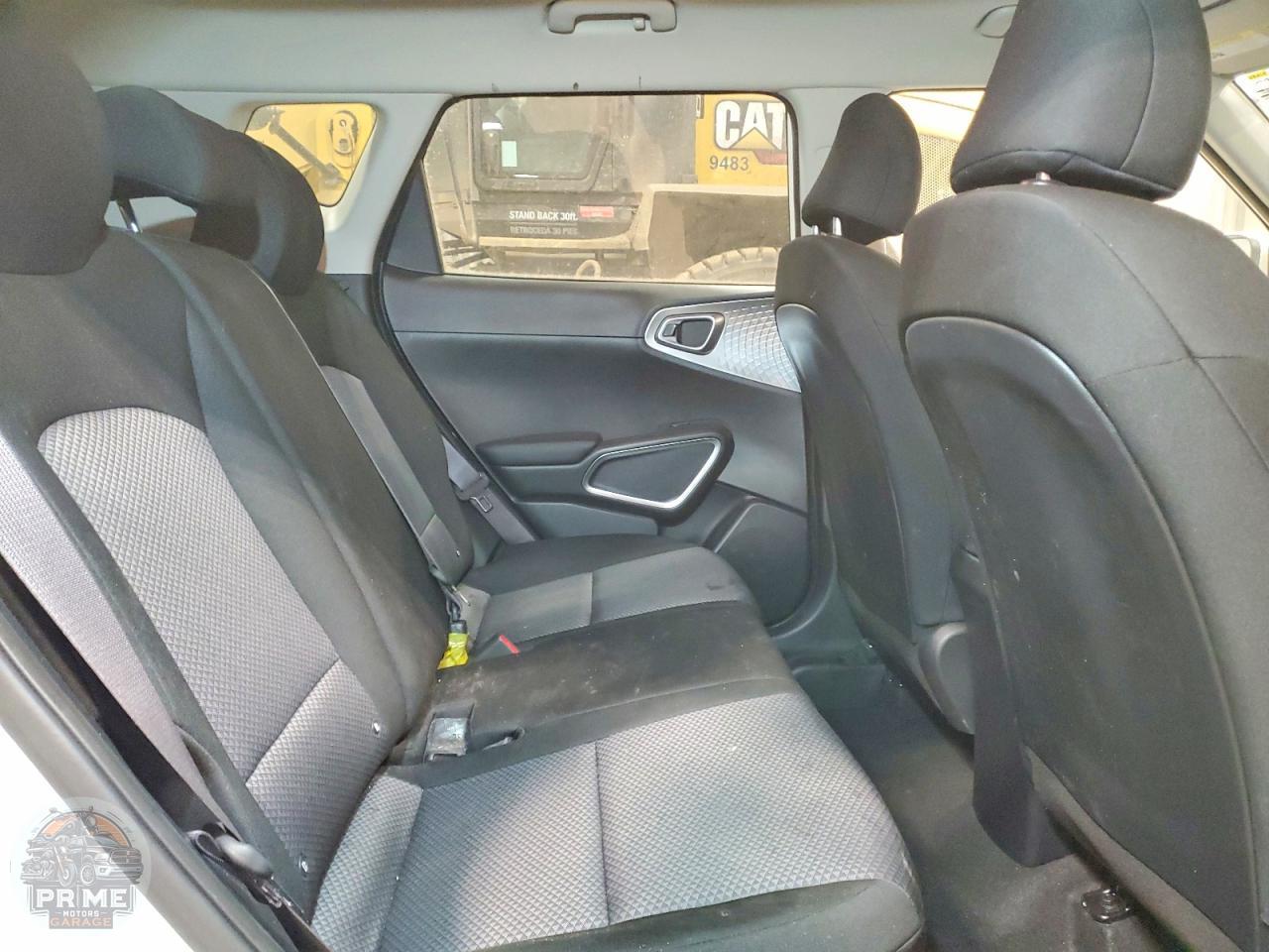 2025 KIA SOUL — фото 10