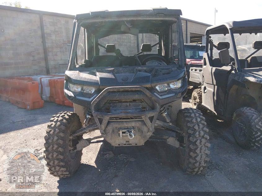 2025 CAN-AM DEFENDER MAX LIMITED CAB HD10/LONE STAR HD10 — фото 5