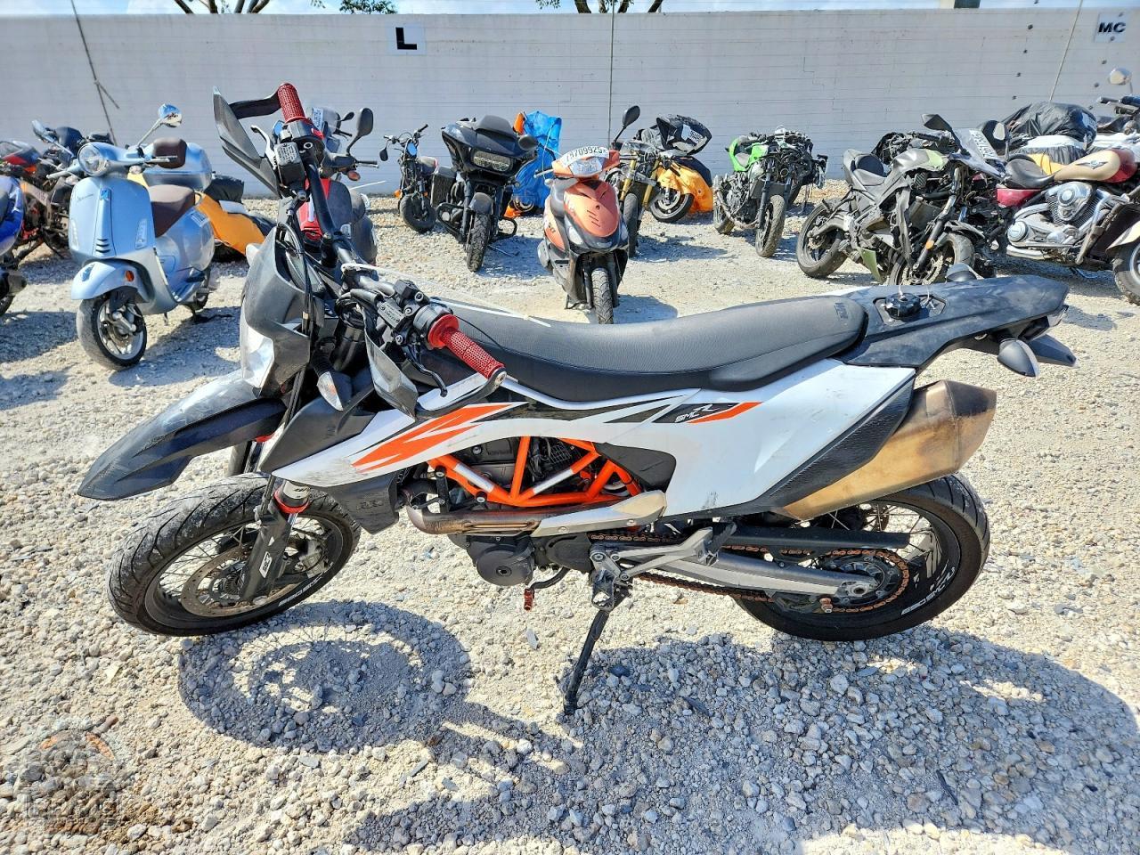 2020 KTM 690 — фото 3