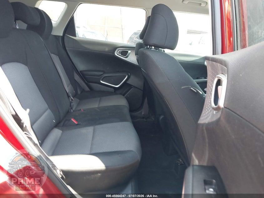2023 KIA SOUL LX — фото 8