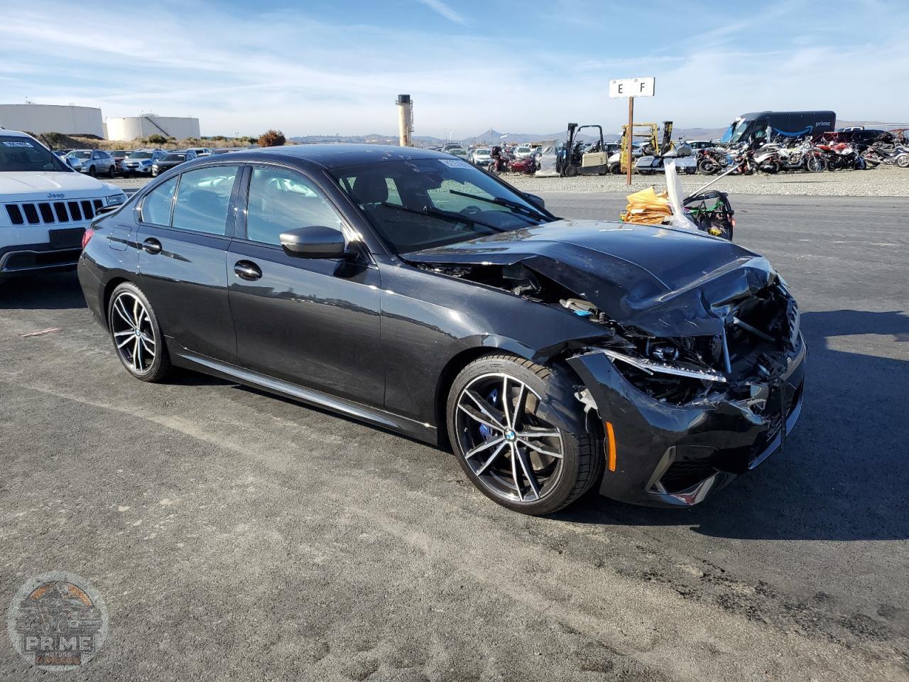 2021 BMW 3 SERIES — фото 4