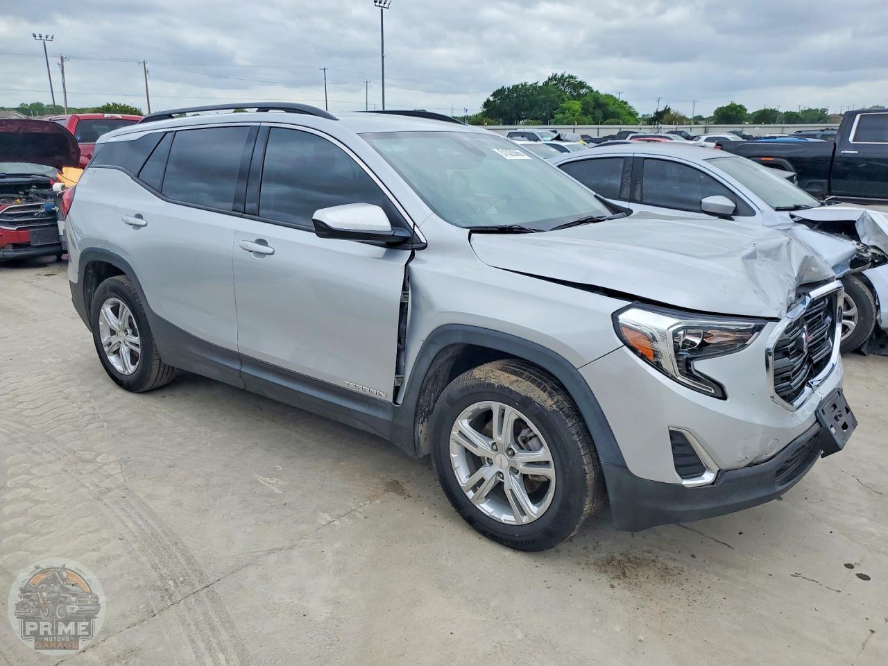 2020 GMC TERRAIN — фото 4