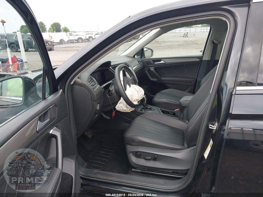 2022 VOLKSWAGEN TIGUAN 2.0T SE — фото 18