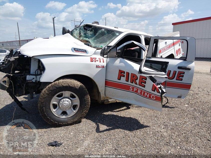 2022 RAM 2500 TRADESMAN  4X4 8' BOX — фото 2