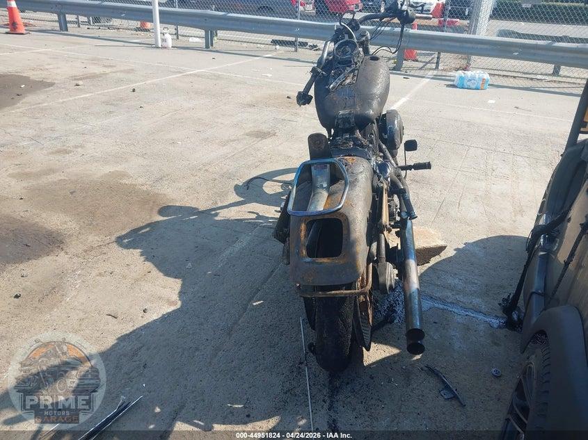 2002 HARLEY-DAVIDSON FXSTDI (SOFTAIL DEUCE) — фото 6