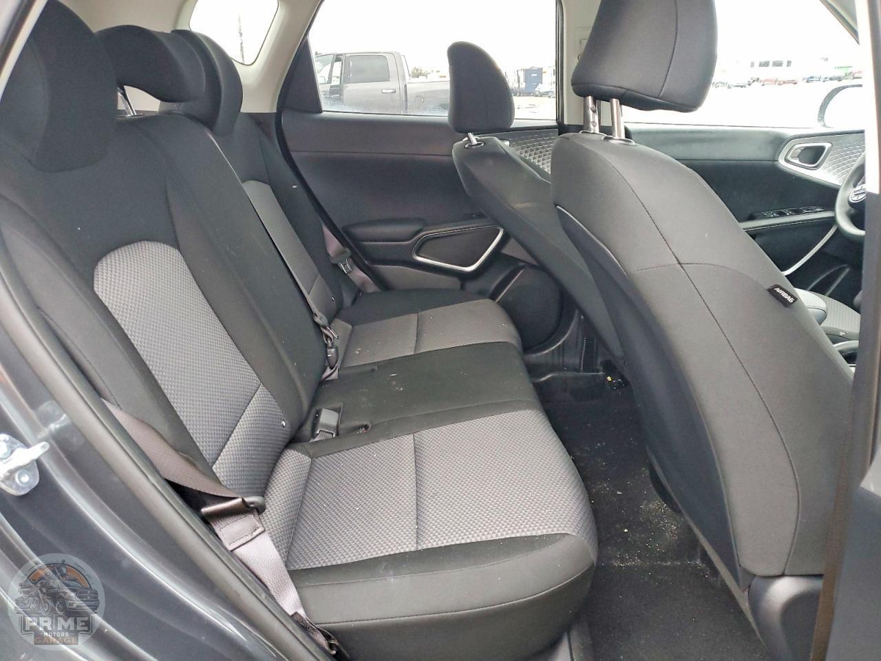 2025 KIA SOUL — фото 11