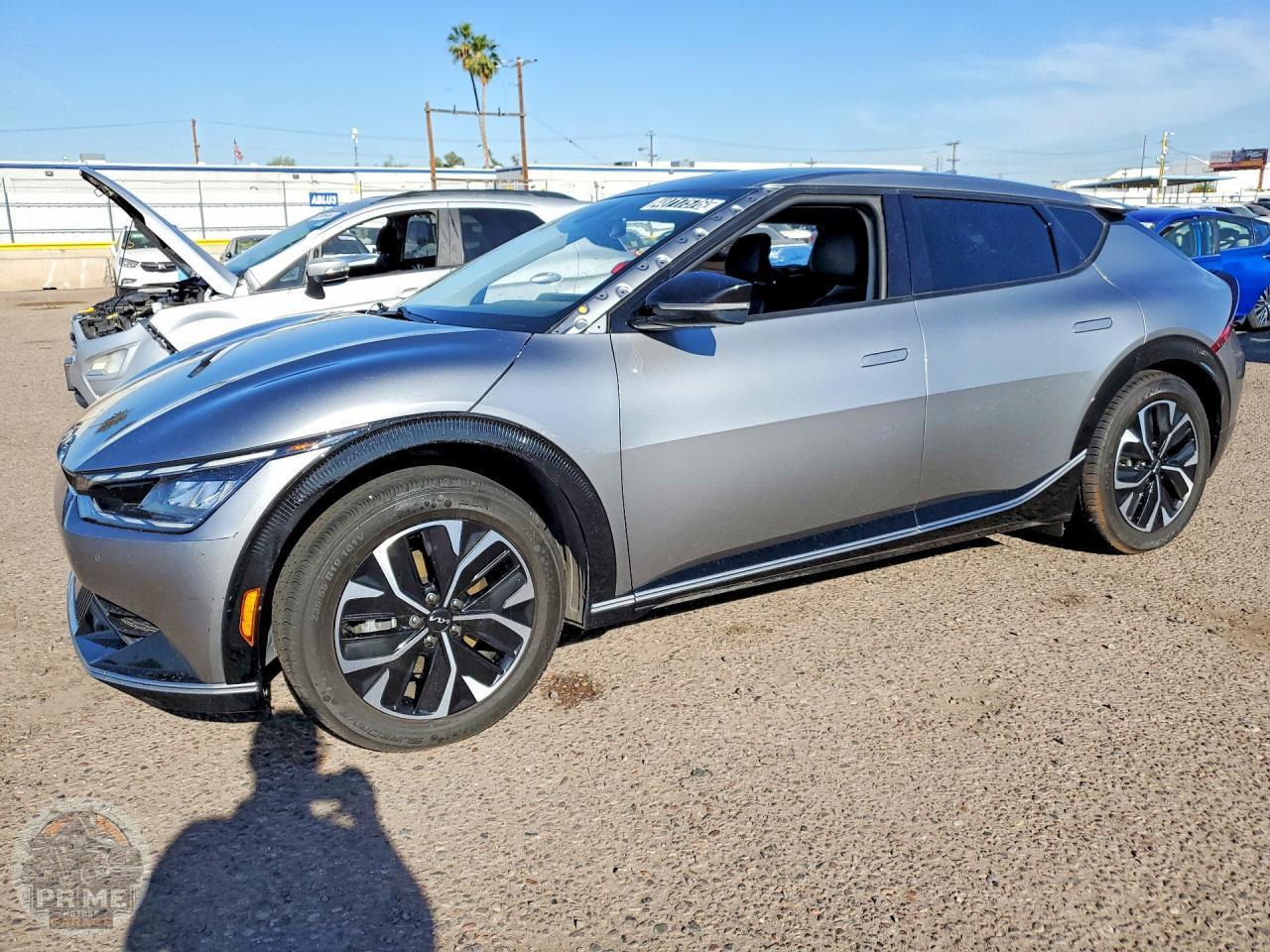 2023 KIA EV6 — фото 1