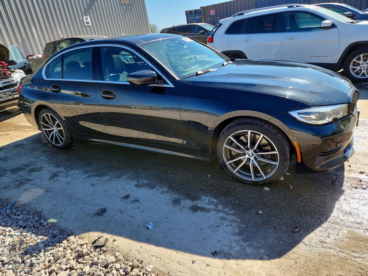 2021 BMW 3 SERIES — фото 7