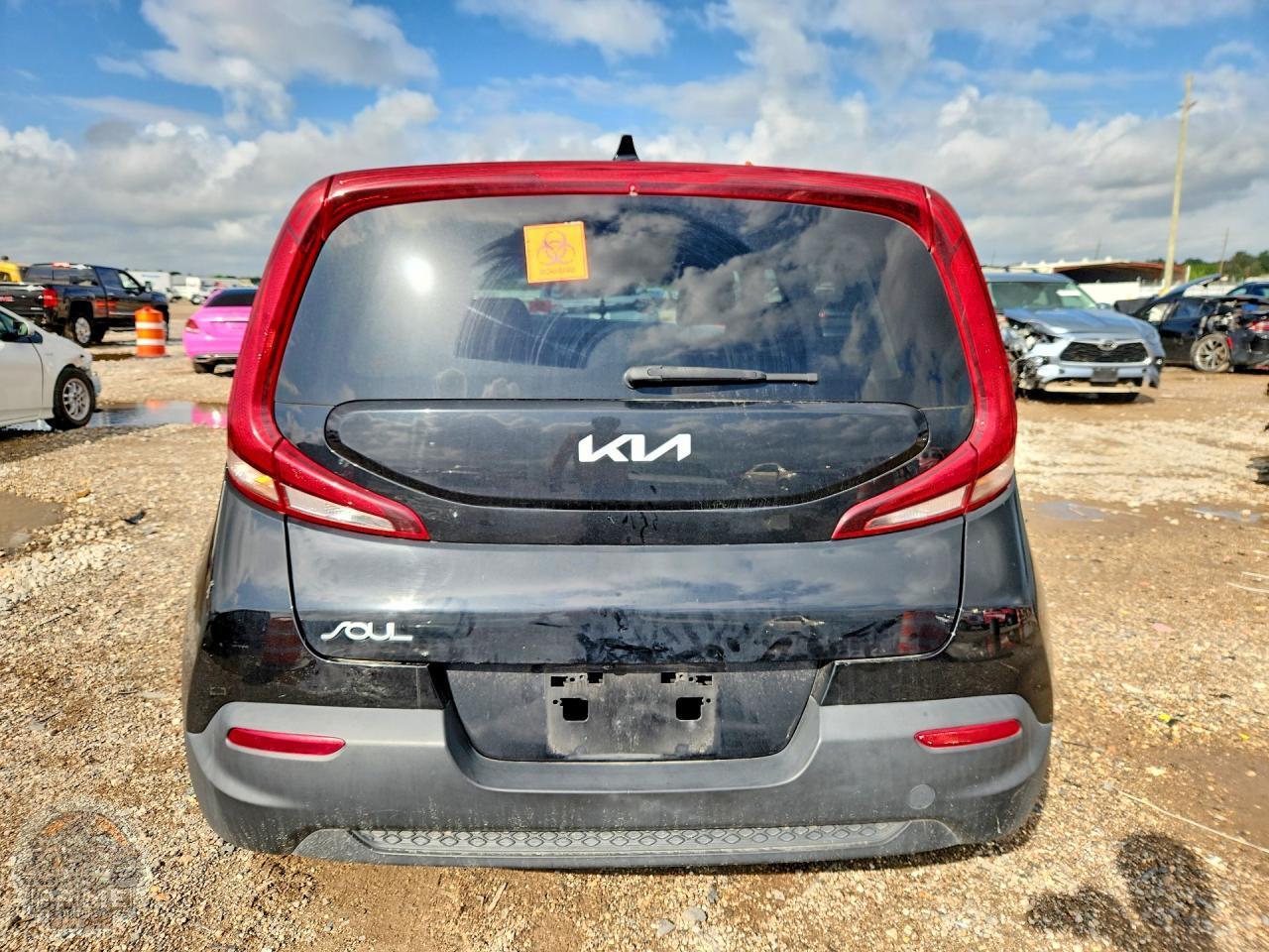 2022 KIA SOUL — фото 6