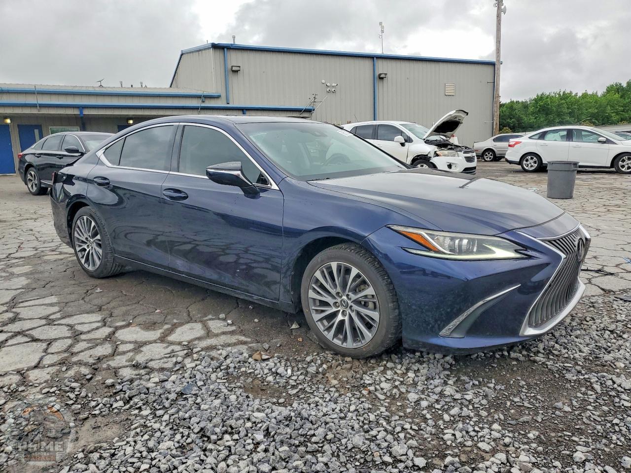 2020 LEXUS ES — фото 4