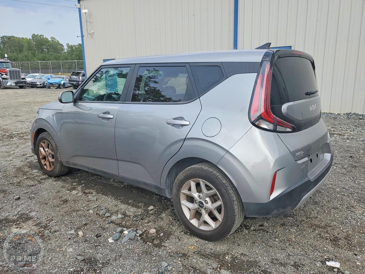 2023 KIA SOUL — фото 2