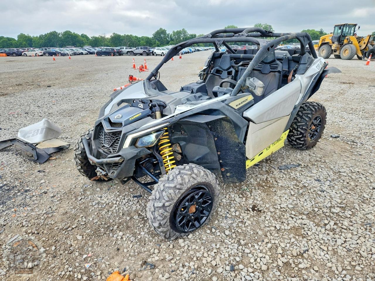 2018 CAN-AM MAVERICK — фото 2