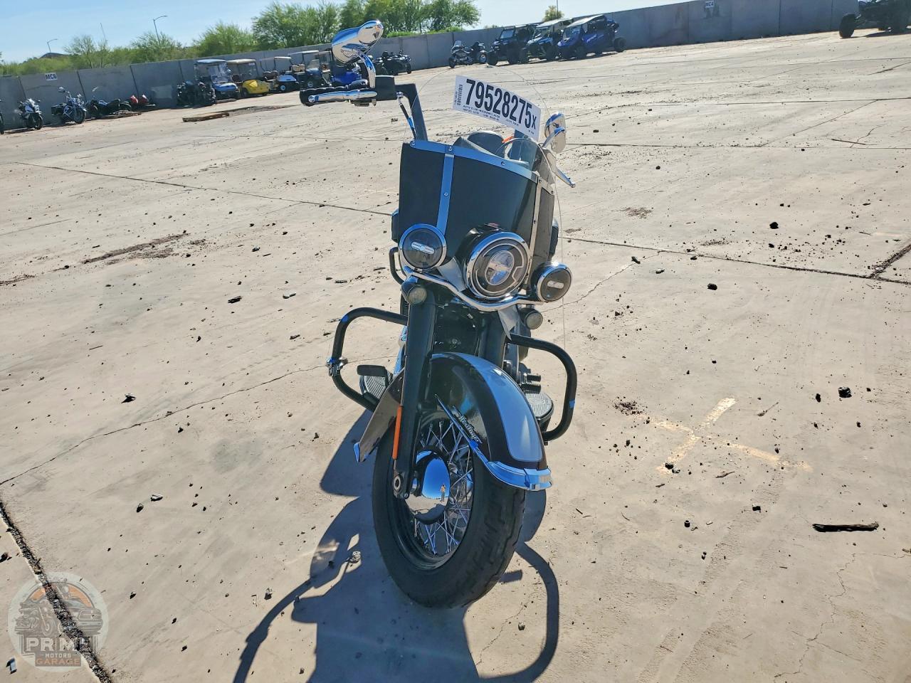 2021 HARLEY-DAVIDSON FLHCS (HERITAGE CLASSIC 114) — фото 2