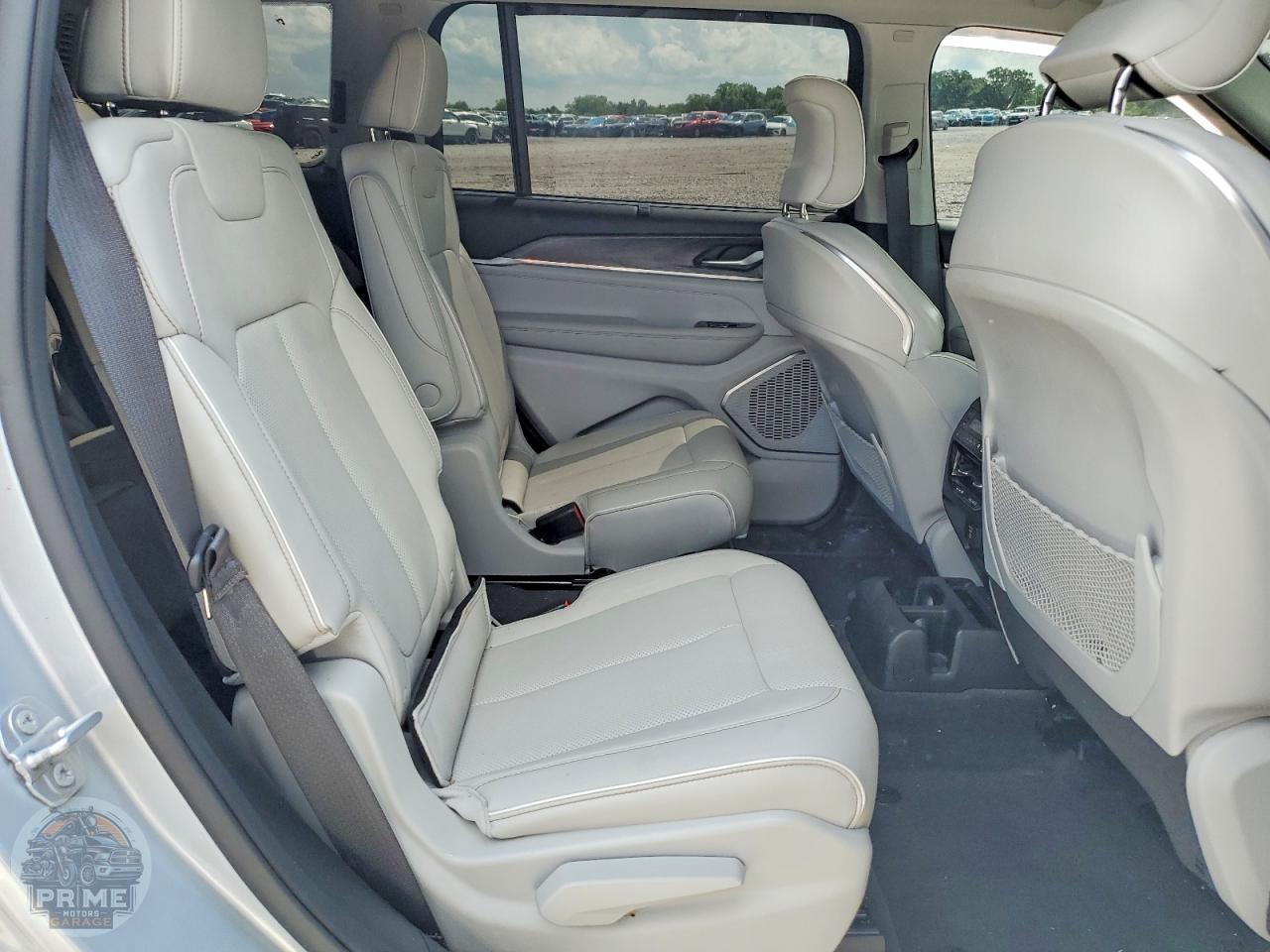 2023 JEEP GRAND CHEROKEE — фото 11