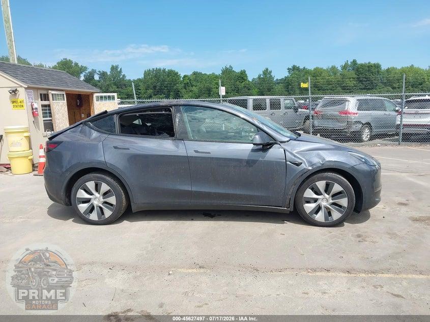 2023 TESLA MODEL Y AWD/LONG RANGE DUAL MOTOR ALL-WHEEL DRIVE — фото 13