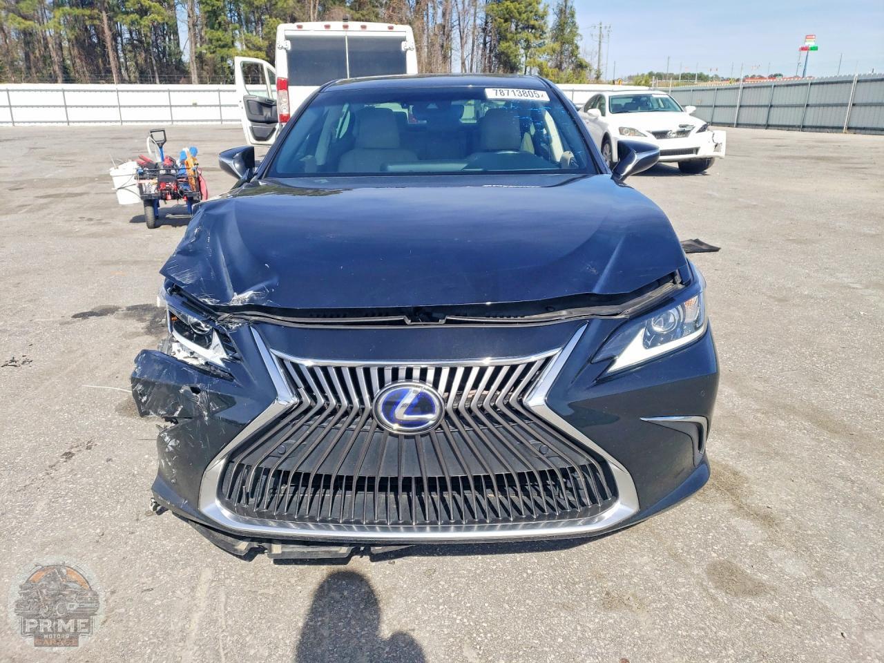 2020 LEXUS ES — фото 5