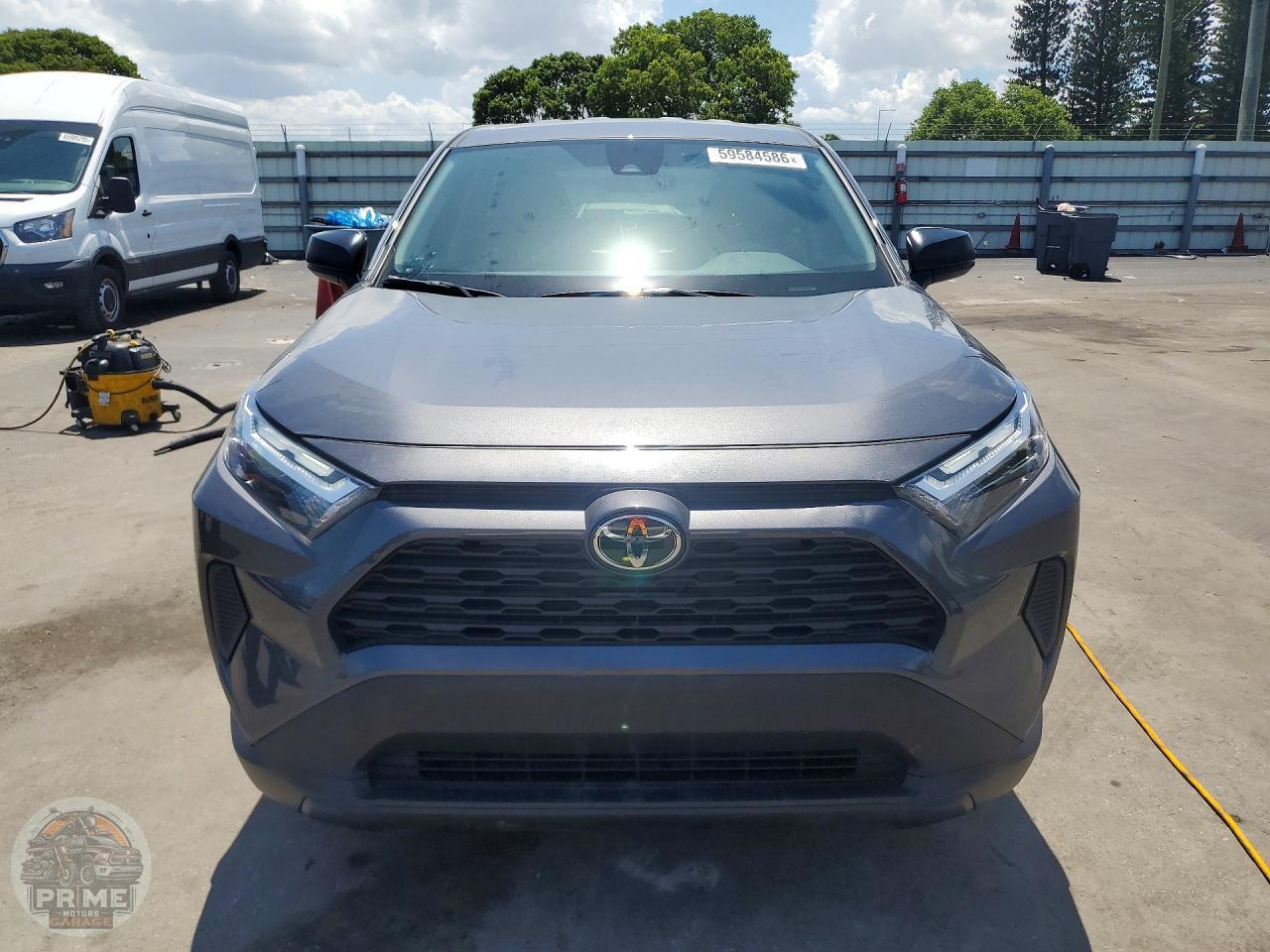 2025 TOYOTA RAV4 — фото 20