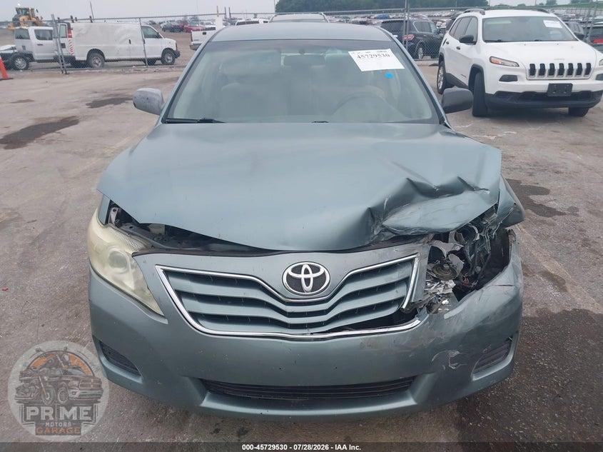 2010 TOYOTA CAMRY LE — фото 12