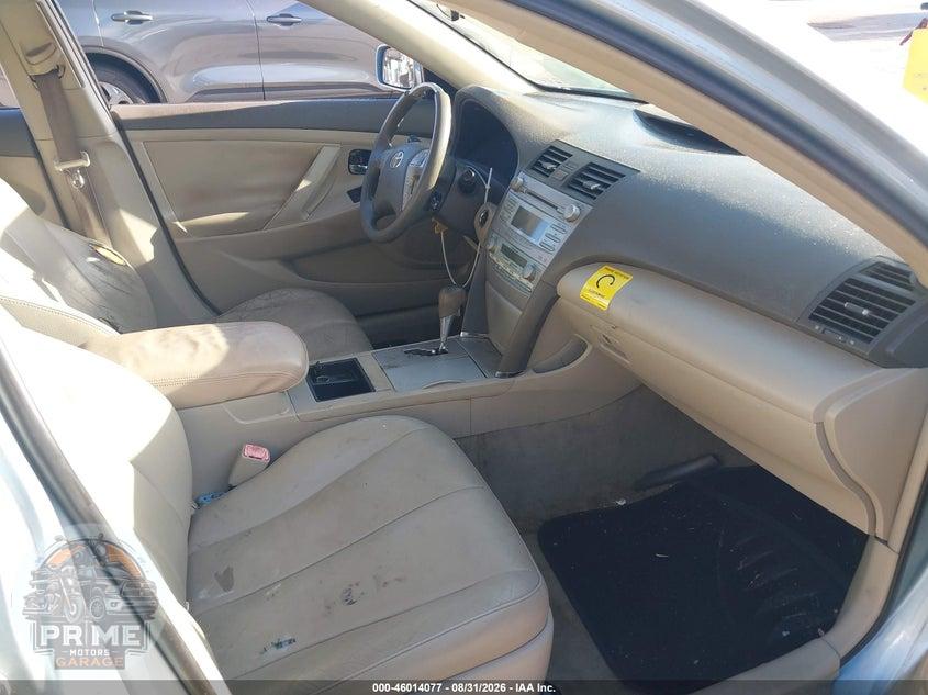 2009 TOYOTA CAMRY HYBRID — фото 5