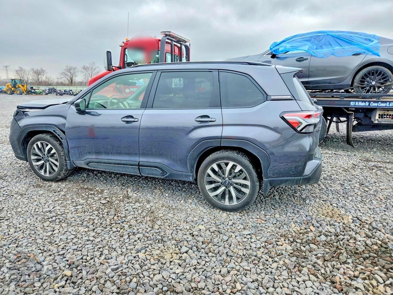 2025 SUBARU FORESTER — фото 2