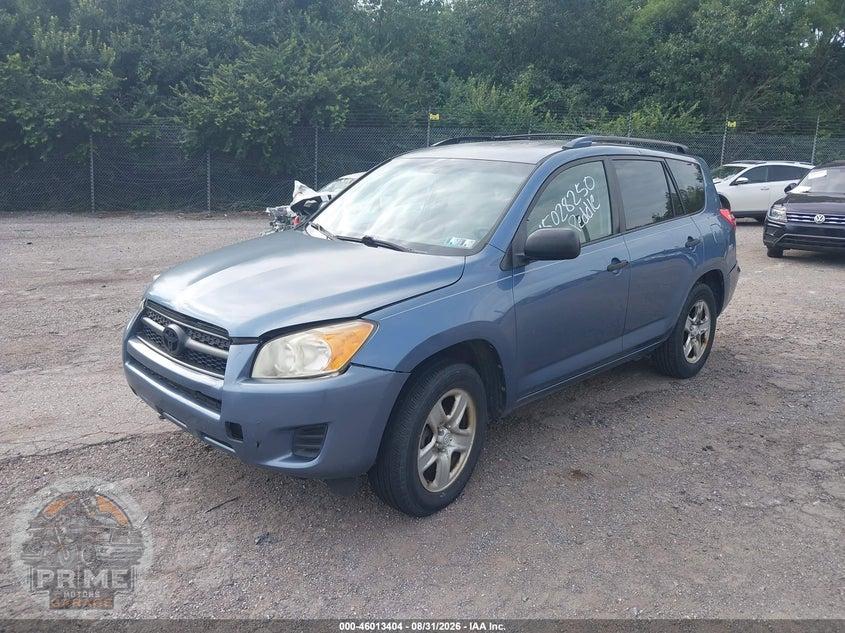 2010 TOYOTA RAV4 — фото 2