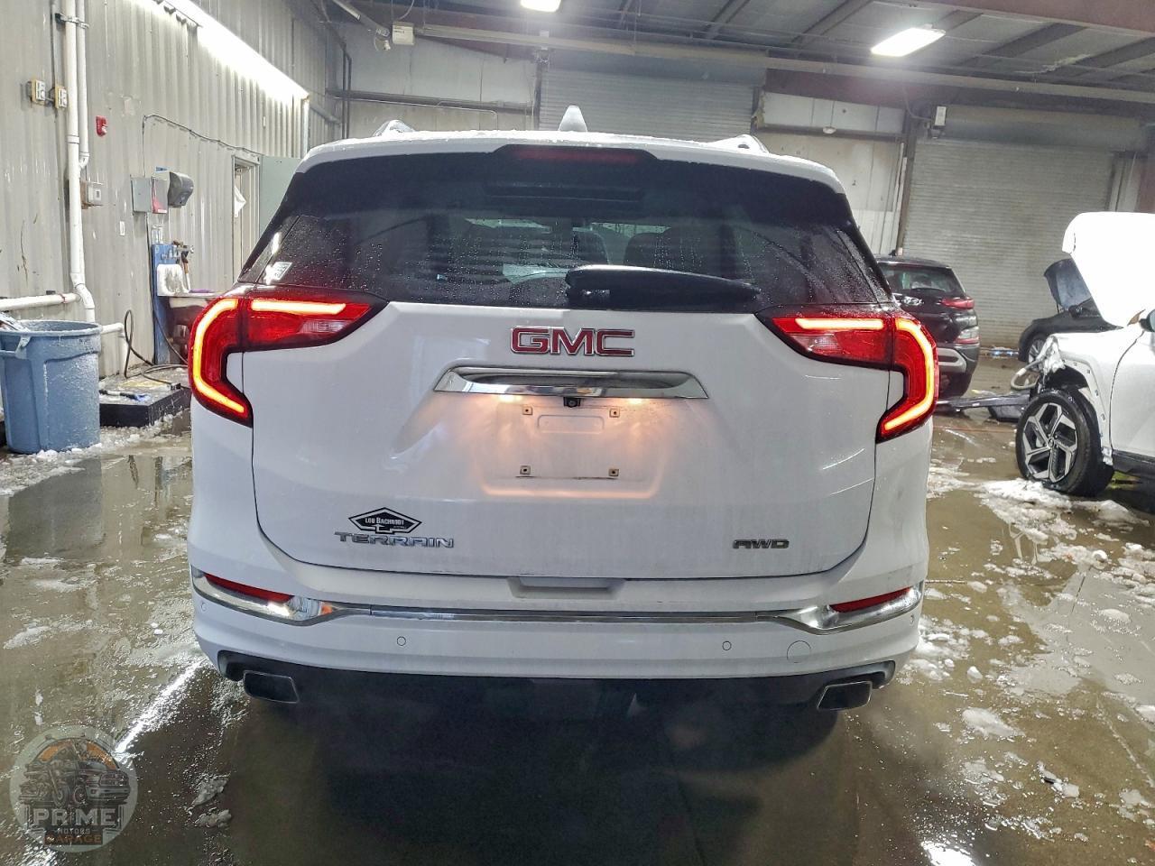 2020 GMC TERRAIN — фото 6