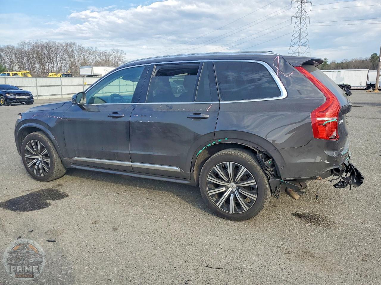 2025 VOLVO XC90 — фото 2