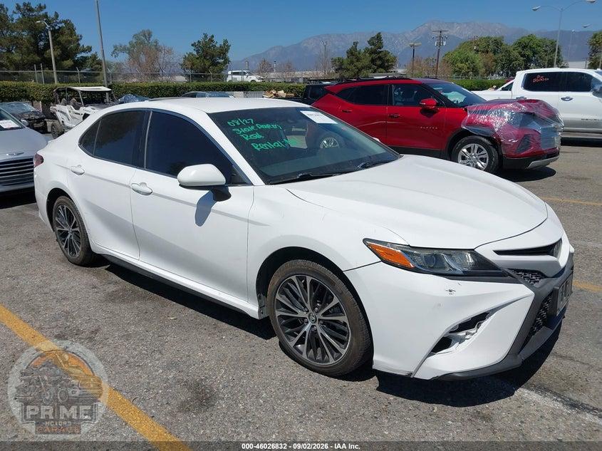 2019 TOYOTA CAMRY SE — фото 1