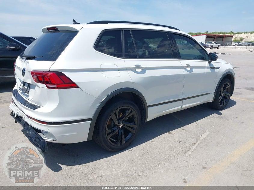 2023 VOLKSWAGEN TIGUAN 2.0T SE R-LINE BLACK — фото 4
