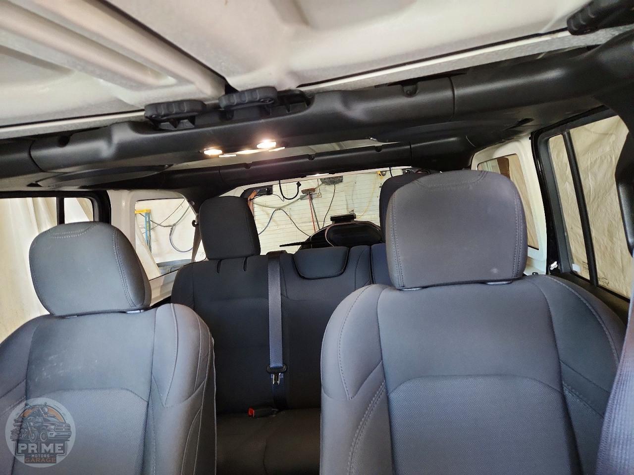 2022 JEEP WRANGLER — фото 10