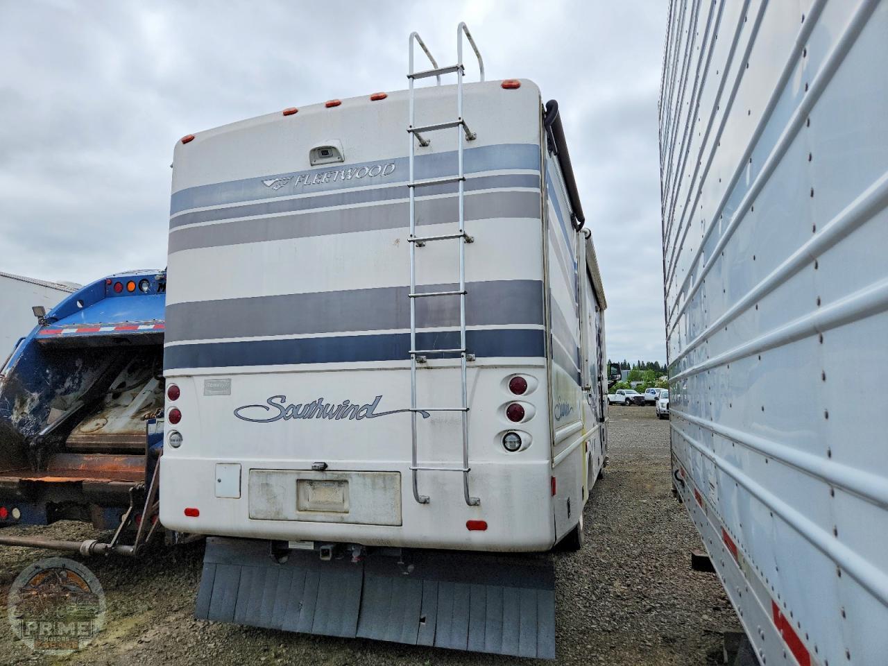 2006 FLEETWOOD SOUTHWIND — фото 12