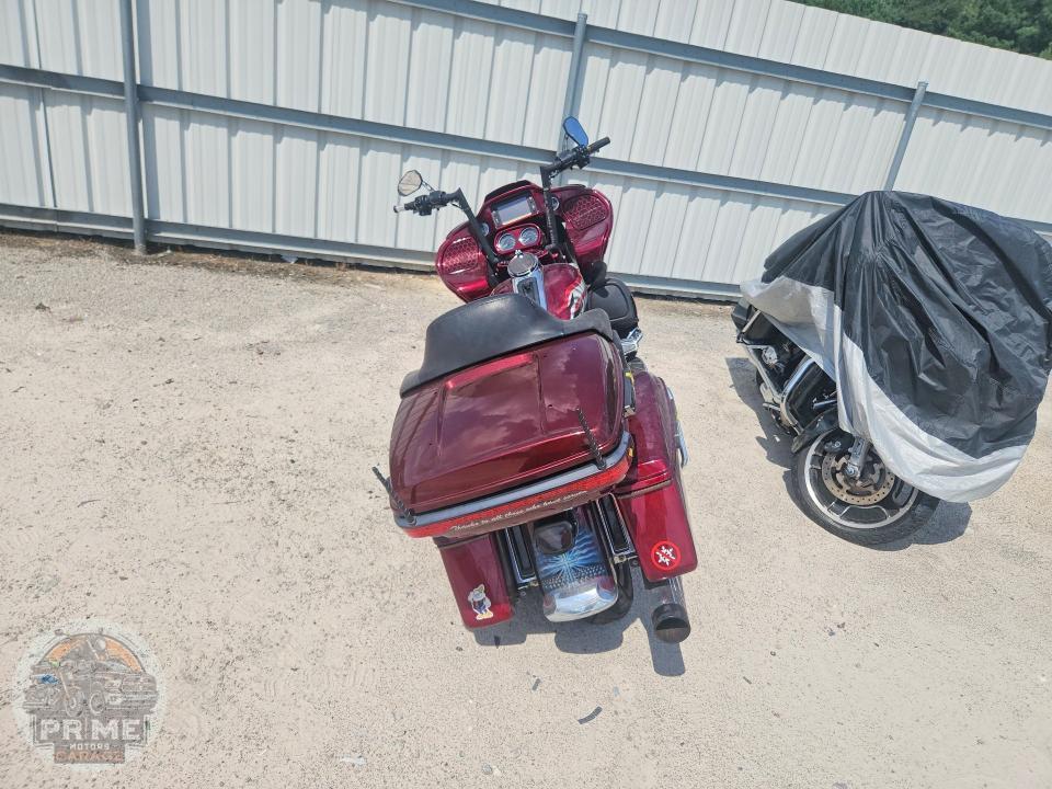 2018 HARLEY-DAVIDSON FLTRU (ROAD GLIDE ULTRA) — фото 4