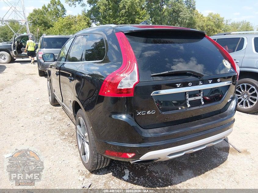 2017 VOLVO XC60 T5 DYNAMIC — фото 3