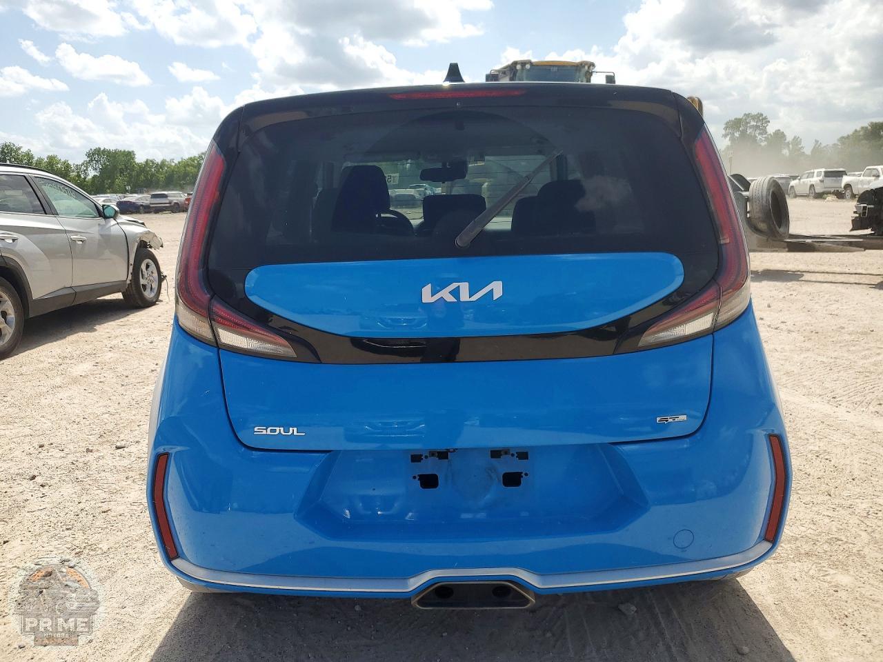 2023 KIA SOUL — фото 6
