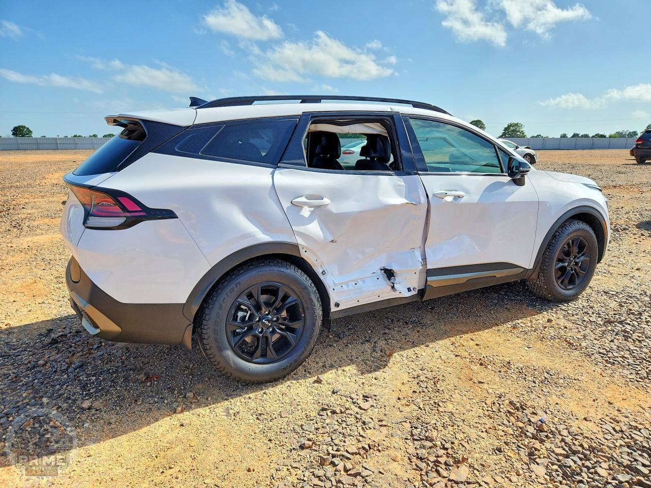 2024 KIA SPORTAGE — фото 3