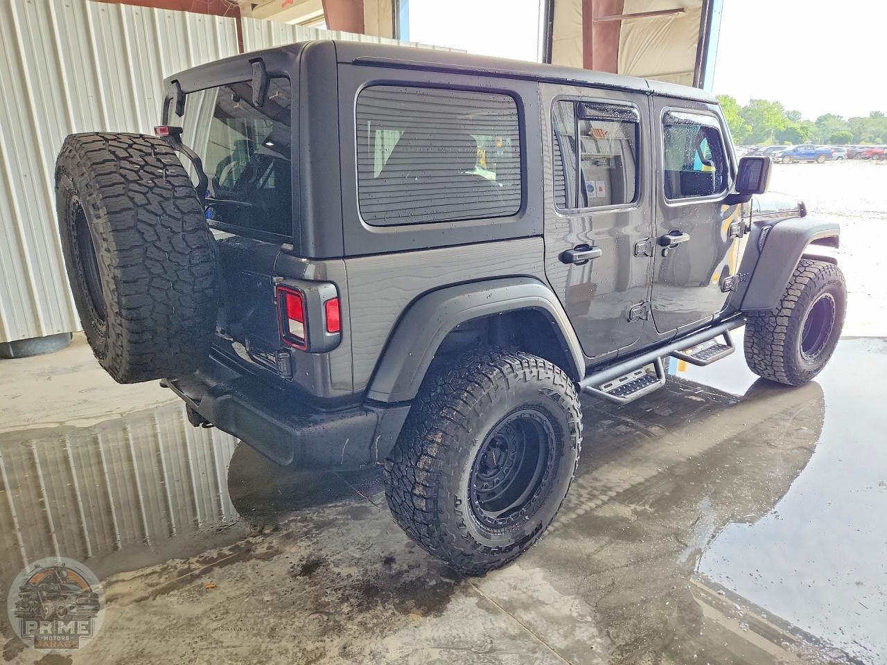 2022 JEEP WRANGLER — фото 9