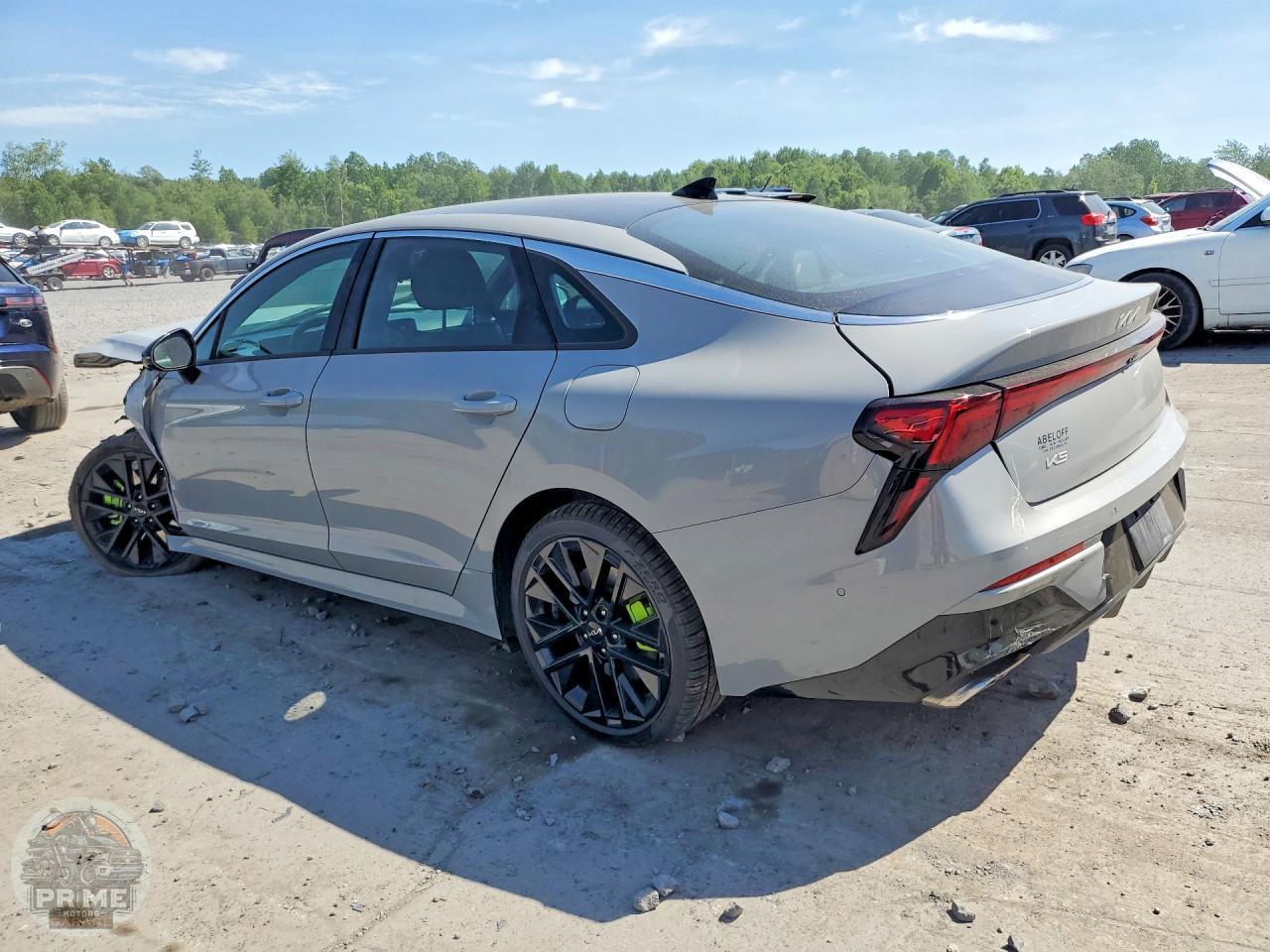 2026 KIA K5 — фото 2