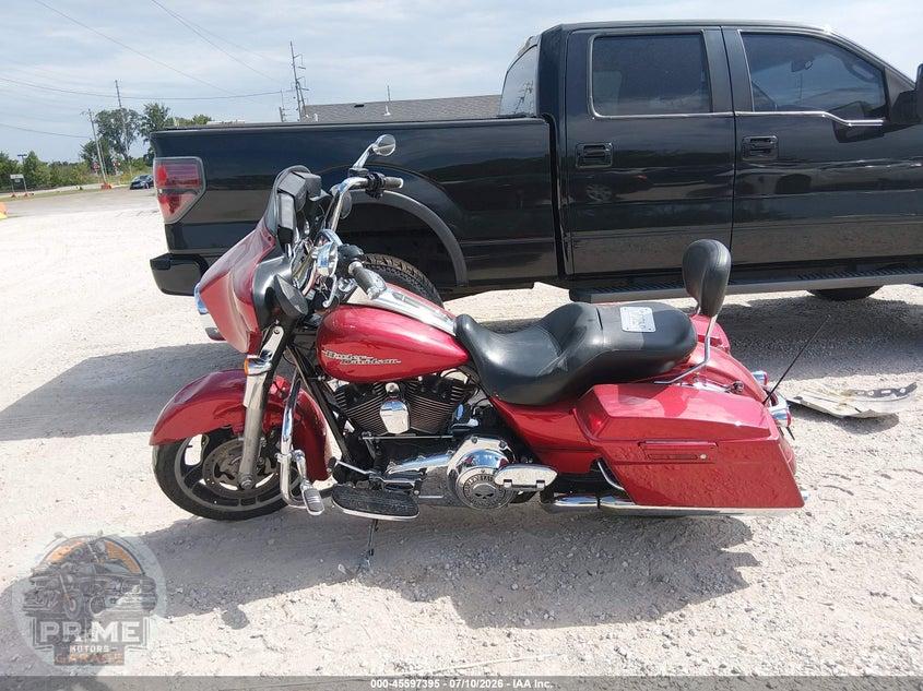 2012 HARLEY-DAVIDSON FLHX (STREET GLIDE) STREET GLIDE — фото 13