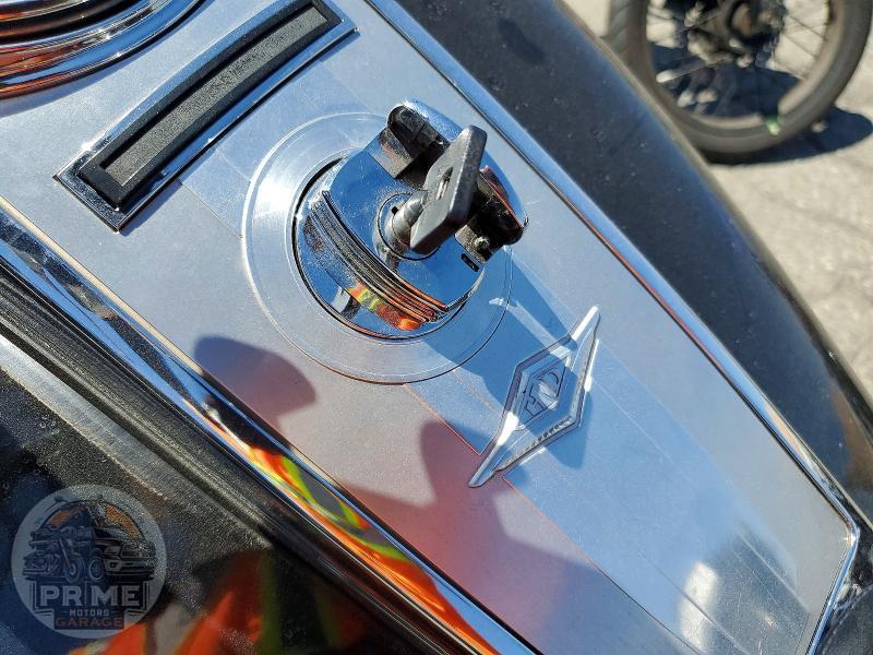 2015 HARLEY-DAVIDSON FLHR (ROAD KING) — фото 8