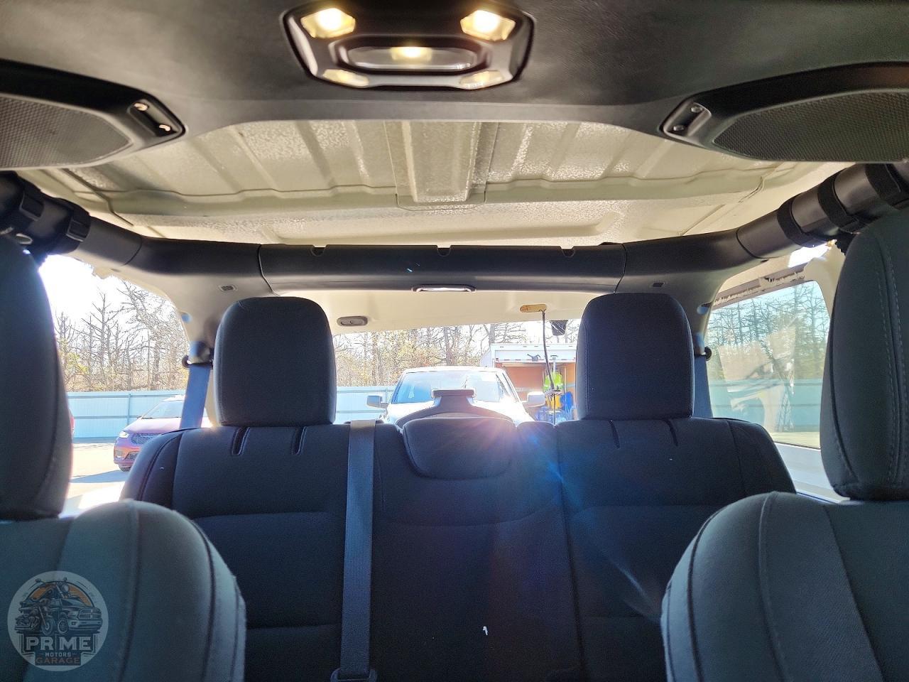 2021 JEEP WRANGLER — фото 10