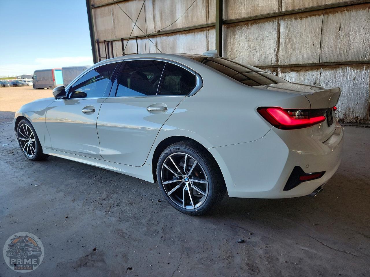 2021 BMW 3 SERIES — фото 2